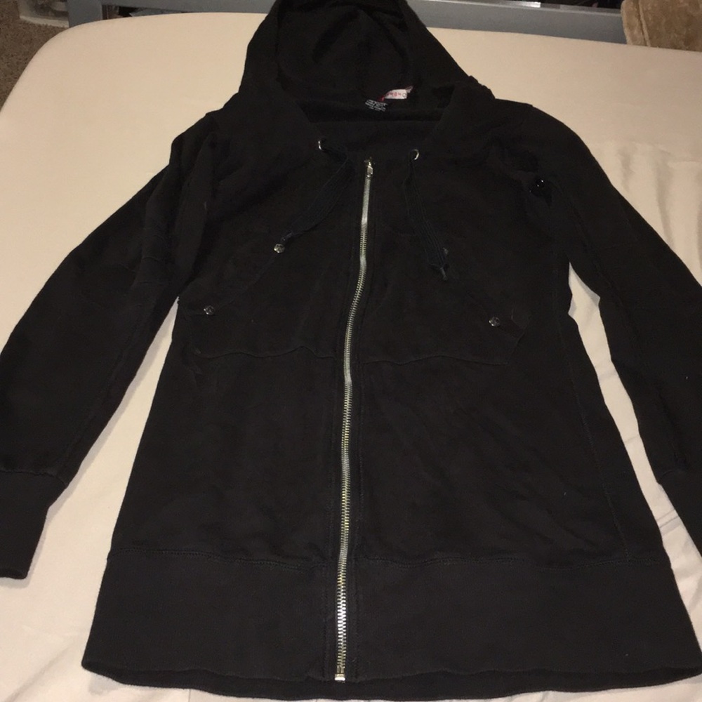 •Long Black Hoodie•